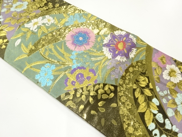 本金花鳥模様織出し丸帯